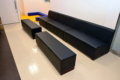 �ҍ����y�уL�b�Y�R�[�i�[